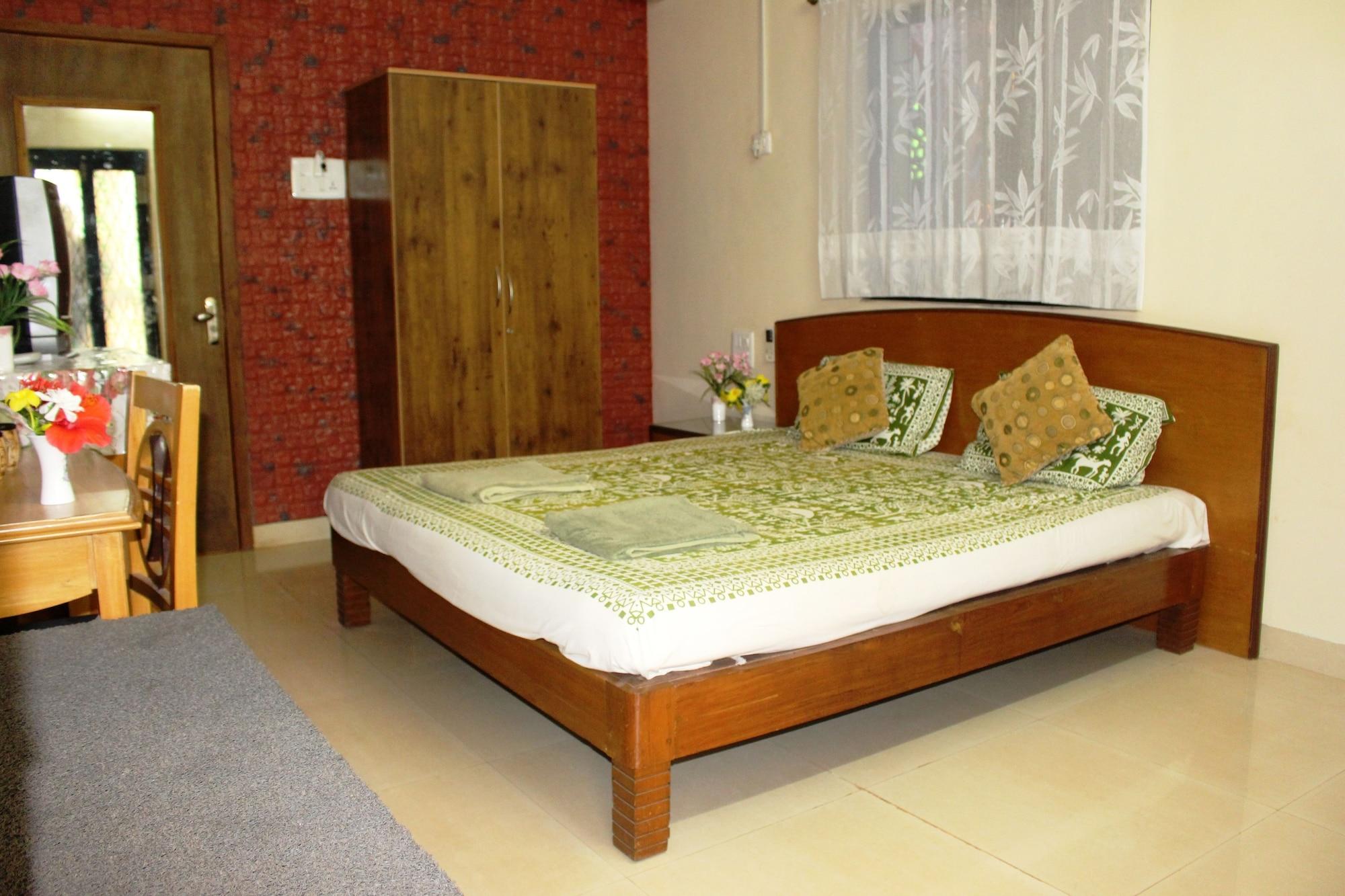 Mama Mids Home Morjim Exterior foto