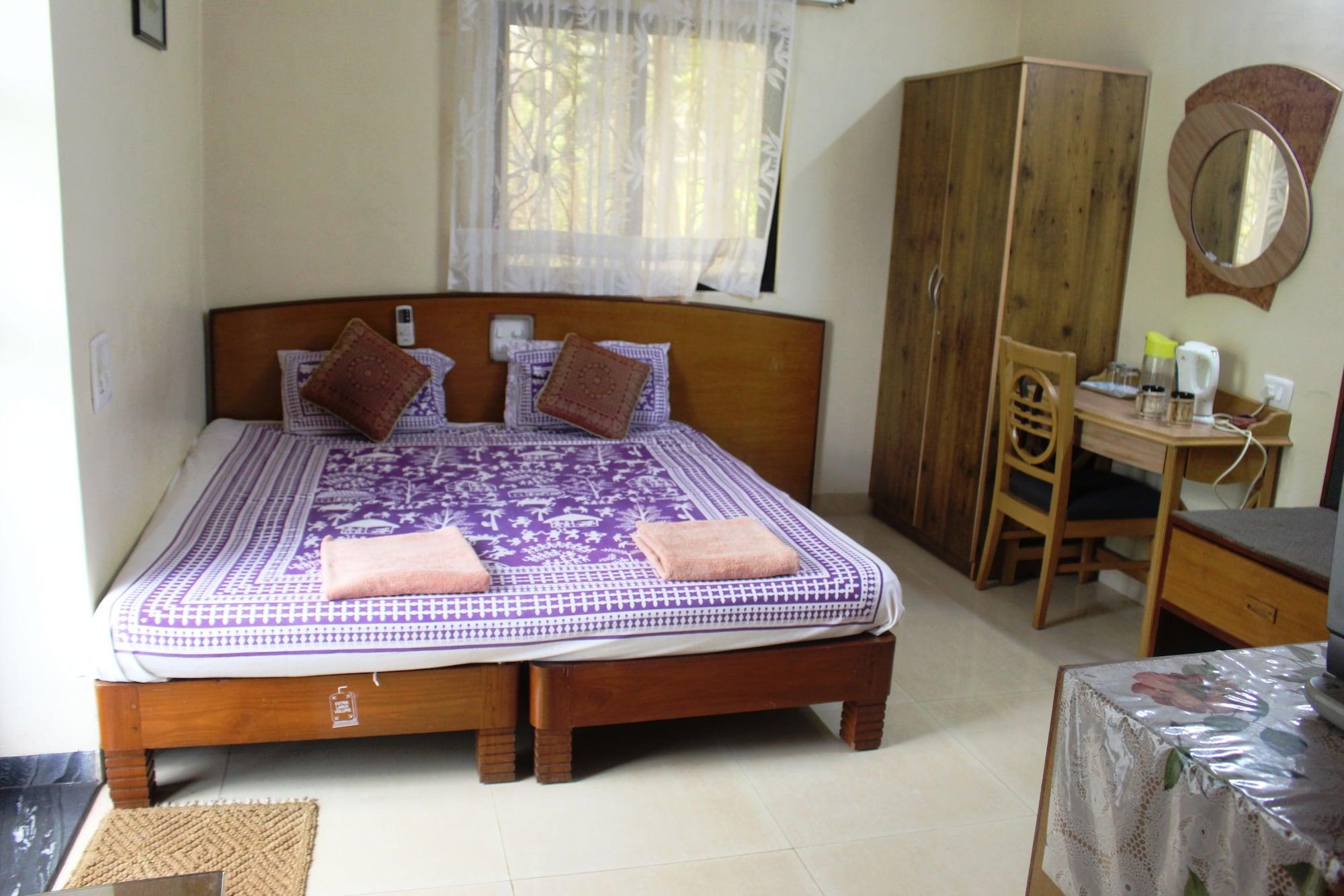 Mama Mids Home Morjim Exterior foto